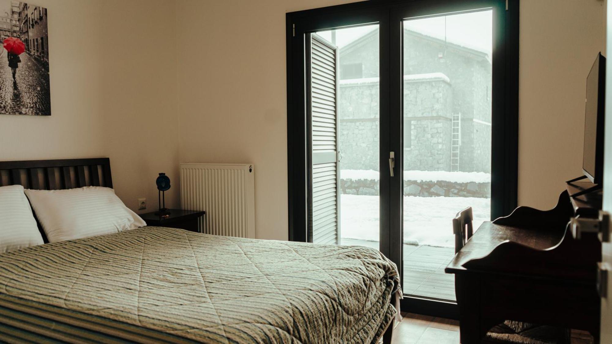 One And Only Villas Палеос Агиос Атанасиос Екстериор снимка