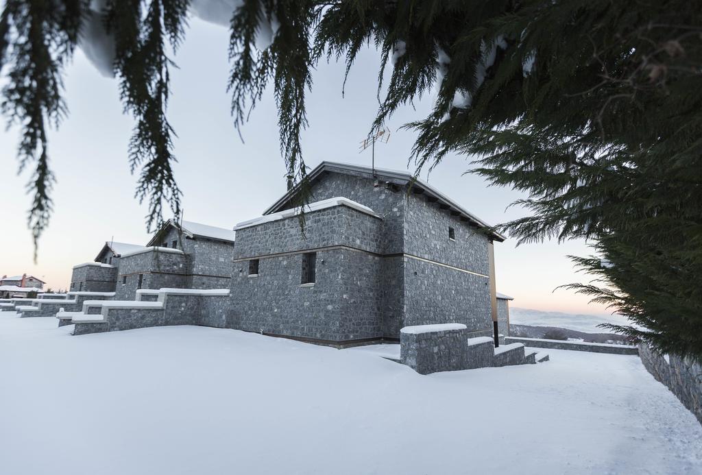 One And Only Villas Палеос Агиос Атанасиос Екстериор снимка